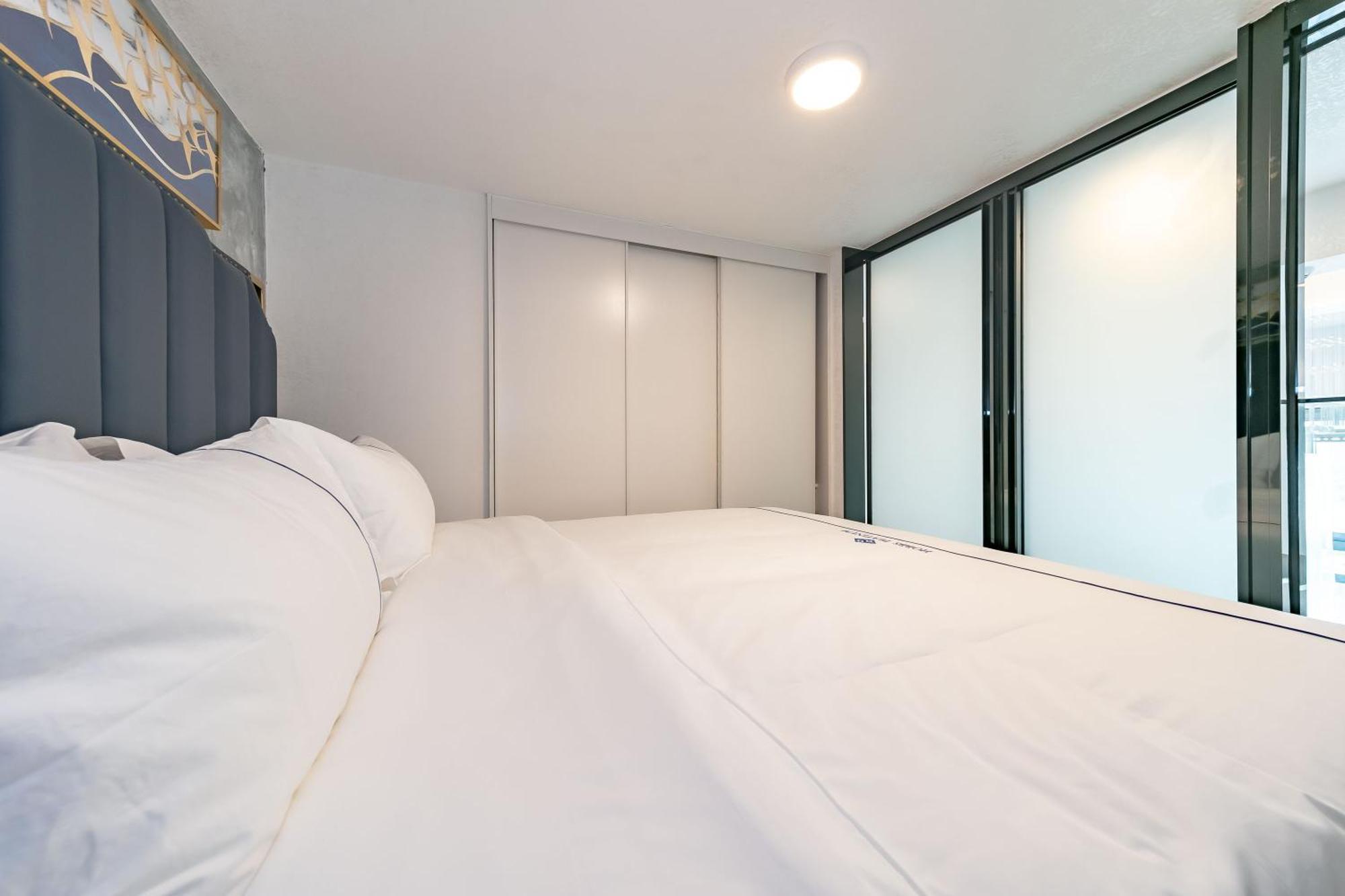 Boruisi Plaza Residence Apartment - Shenzhen Futian Convention & Exhibition Center Exterior foto